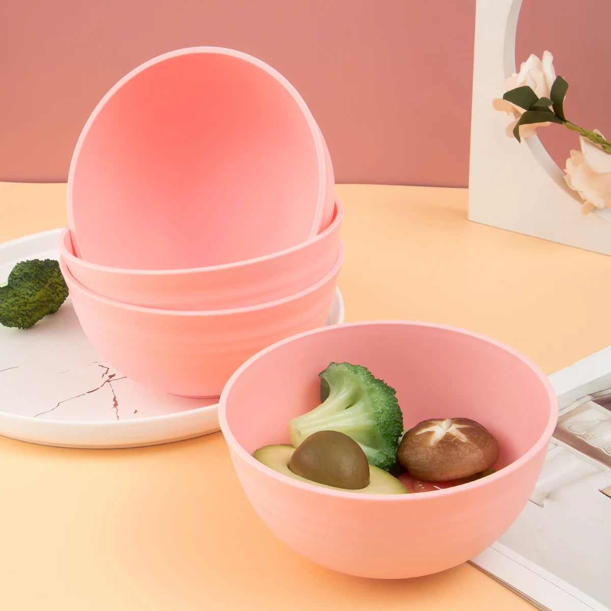 Reusable 4-Piece Plastic Serving Bowls – Snack, Fruit & Dessert Bowls for Home, Kitchen, Parties & Weddings